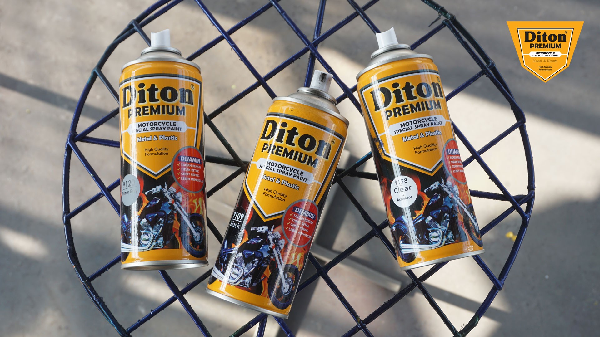 Cat Semprot Motor dengan Varian Warna Paling Lengkap
